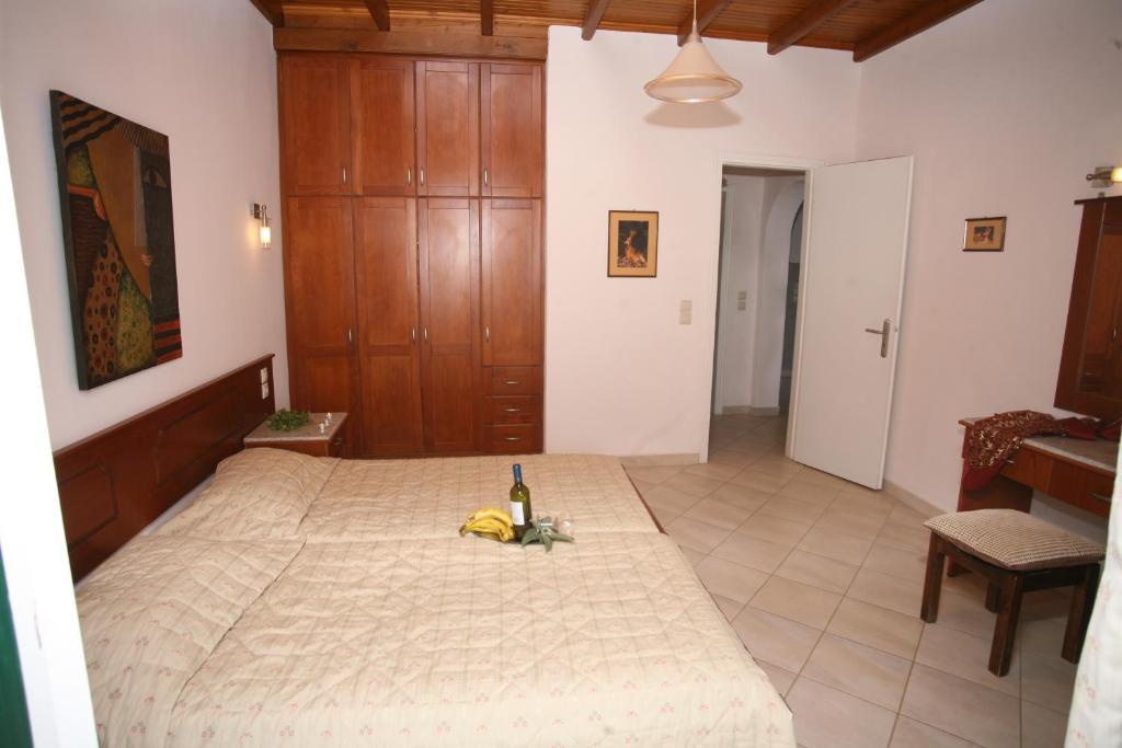 Aphrodite Apartments Nisaki  Rum bild